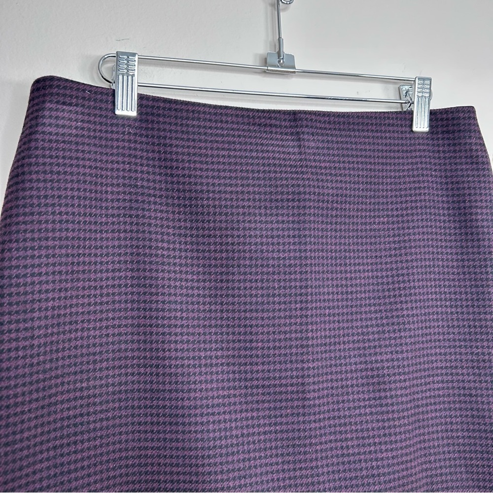 Le Chateau Mini Houndstooth Pencil Skirt Black and Plum Size 8 - Picture 3 of 8